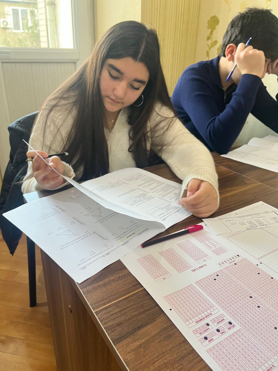 5280499442912005654 (3)